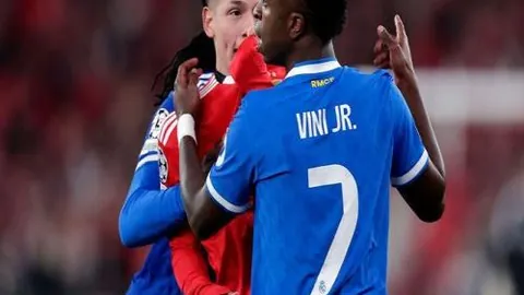 24岁周懿楠勇夺WSOP超级主赛冠军，创历史新纪录